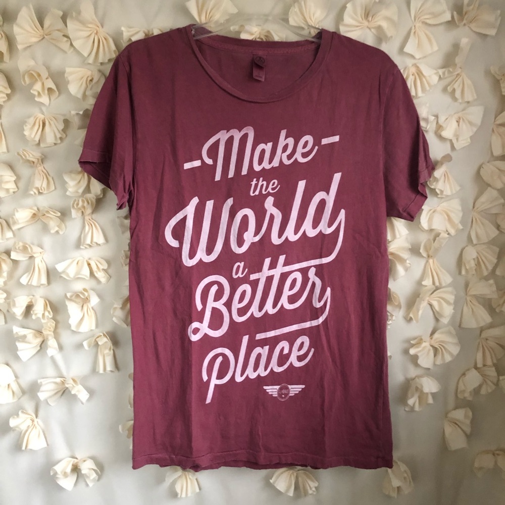 Graphic tee
